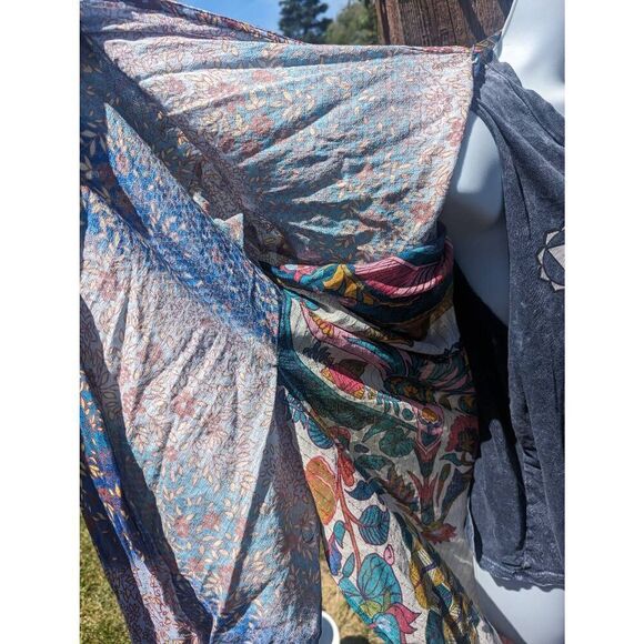 Aratta Silent Journey Fields of Happiness Boho Tasseled Kimono - Picture 12 of 12